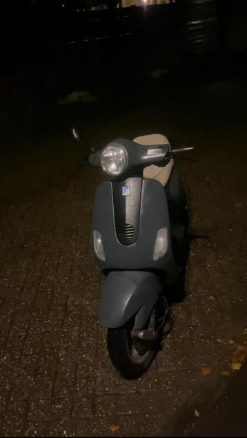Vespa lx 70 ruilen mogelijk beschikbaar voor biedingen