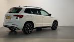 Skoda Karoq 1.5 TSI 150pk DSG ACT Sportline Business Sfeerve, Auto's, Skoda, 65 €/maand, Stof, Wit, Bedrijf