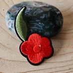 Strijk embleem Iron on Patch applicatie Rode bloem met blad, Hobby en Vrije tijd, D, Nieuw, Ophalen of Verzenden, D