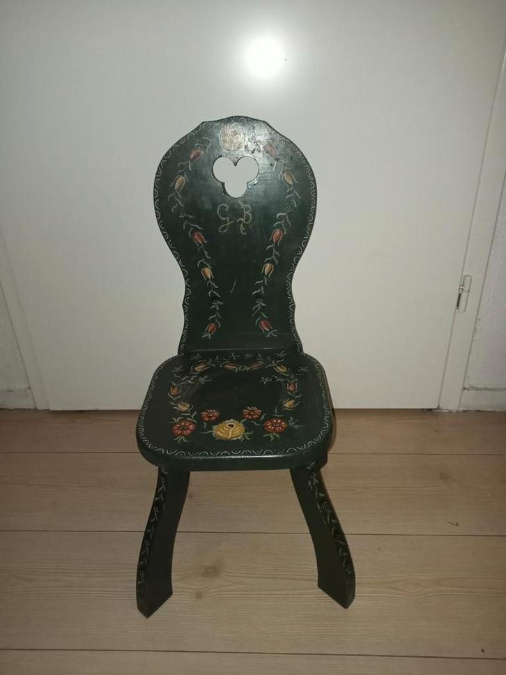 Antieke houten Hindeloopen kinderstoel handgeschilderd, Antiek en Kunst, Antiek | Meubels | Stoelen en Banken, Ophalen of Verzenden