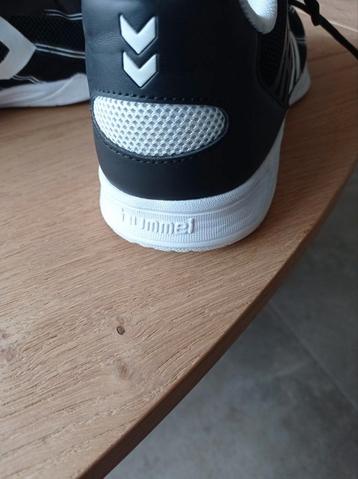 Hummel sportschoenen  beschikbaar voor biedingen