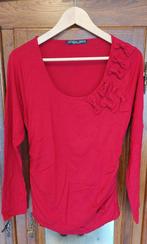 Shirt Juffrouw Jansen XL rood strikjes, Kleding | Dames, T-shirts, Ophalen of Verzenden, Lange mouw, Zo goed als nieuw, Maat 46/48 (XL) of groter