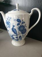 Mooie wit blauwe thee/koffiepot, Antiek en Kunst, Antiek | Servies los, Ophalen of Verzenden