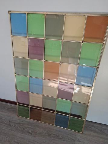 Glas in lood raam met messing rand beschikbaar voor biedingen