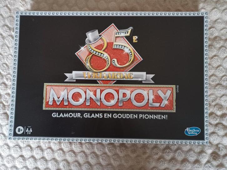 Monopoly 85 Jaar Editie - Glamour & Gouden Pionnen!, Hobby en Vrije tijd, Gezelschapsspellen | Bordspellen, Zo goed als nieuw