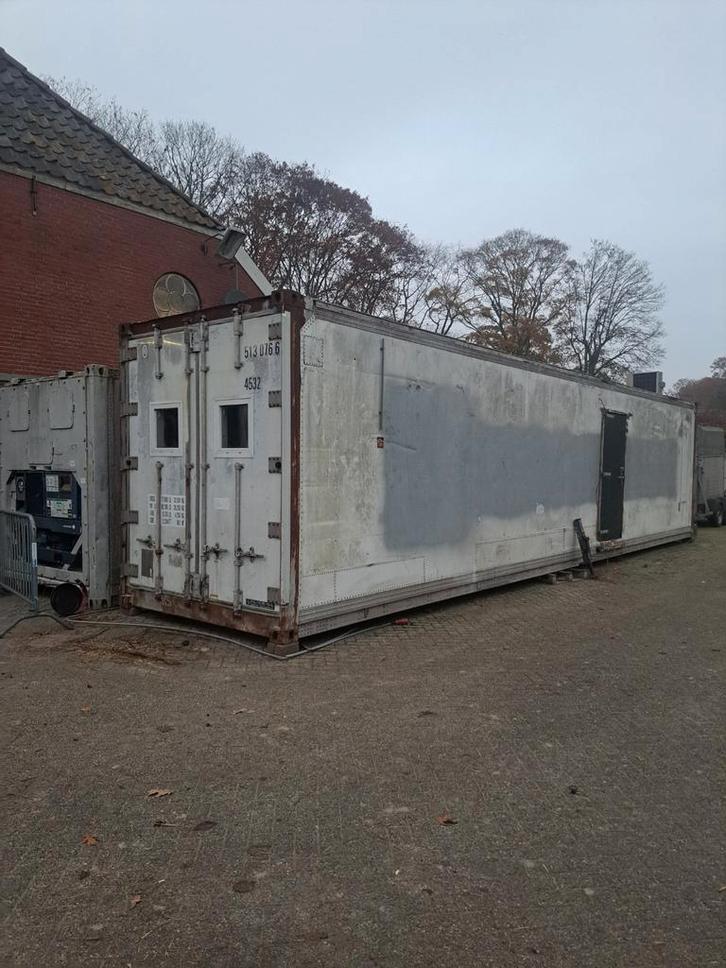 Koelcontainer met ramen en deur en airco, Zakelijke goederen, Machines en Bouw | Keten en Containers, Ophalen