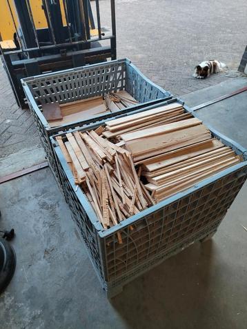 Resthout restanten brandhout "lees advertentie!" beschikbaar voor biedingen