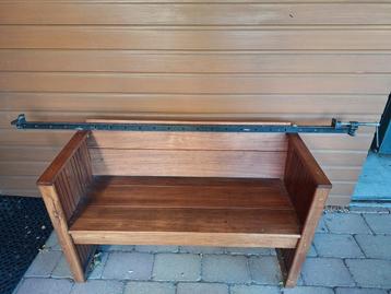 Lijmklem segeant beschikbaar voor biedingen