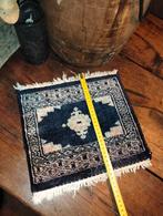 Brocante vintage Oosters klein tapijtje (2) Blauw, Blauw, ., Vierkant, Zo goed als nieuw