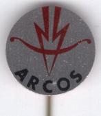 ARCOS handboog fabrikant blik speldje ( Y_132 ), Verzamelen, Verzenden, Zo goed als nieuw, Sport, Speldje of Pin