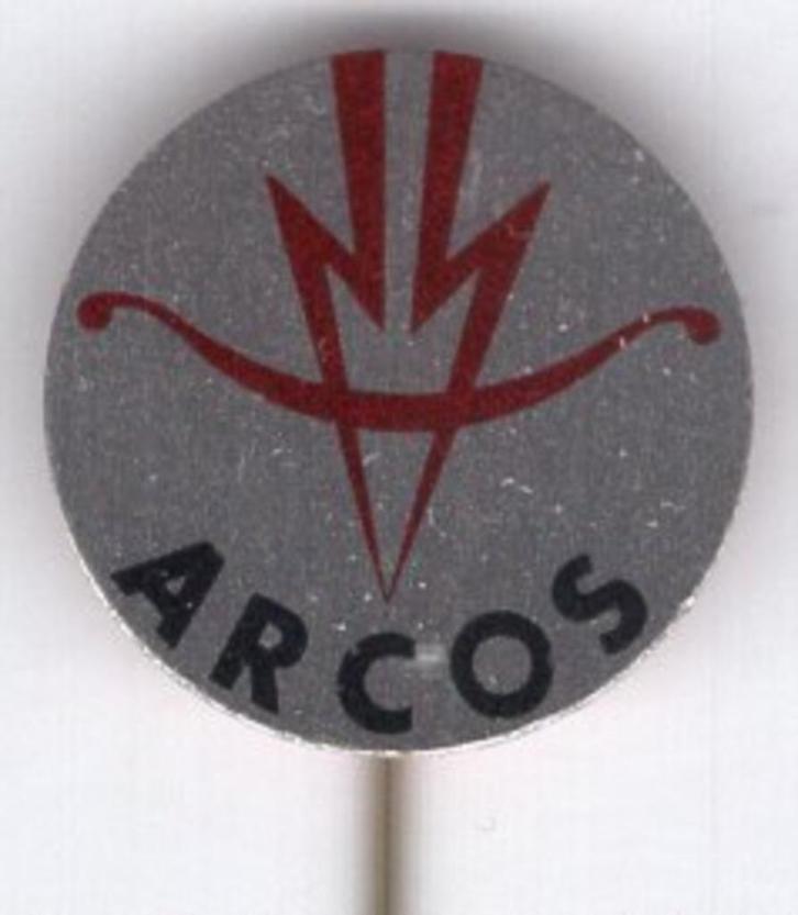 ARCOS handboog fabrikant blik speldje ( Y_132 ), Verzamelen, Speldjes, Pins en Buttons, Zo goed als nieuw, Speldje of Pin, Sport