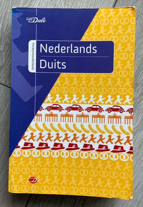 Van Dale pocketwoordenboek Nederlands-Duits, Boeken, Woordenboeken, Zo goed als nieuw, Duits, Van Dale, Ophalen of Verzenden