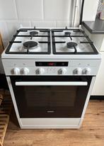 Vrijstaand gasfornuis met oven (merk Siemens), Witgoed en Apparatuur, Fornuizen, Ophalen, Gebruikt, 4 kookzones, Gas