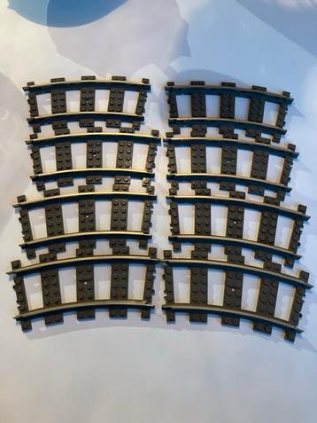 Lego 9v treinrails bocht 4520 beschikbaar voor biedingen