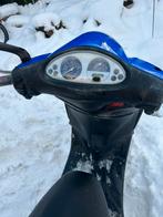 Scooter piagio fly blauw kenteken, Fietsen en Brommers, Ophalen, Zo goed als nieuw, Benzine, Overige modellen