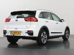 Kia e-Niro DynamicLine 64 kWh | Trekhaak | Adaptieve Cruise, Gebruikt, Zwart, 1712 kg, Leder en Stof