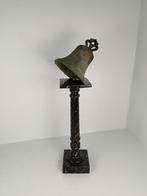 Geweldige Antieke bronze Kerkbel Anno 1679, Antiek en Kunst, Antiek | Koper en Brons, Ophalen, Brons