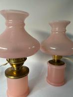 Twee boudoirlampen opaline glas, Antiek en Kunst, Antiek | Lampen, Ophalen