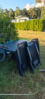 Gratis! Tuinset met tafel en 3 (4) stoelen  voorthuizen!, Ophalen, 4 zitplaatsen, Kunststof, Gebruikt