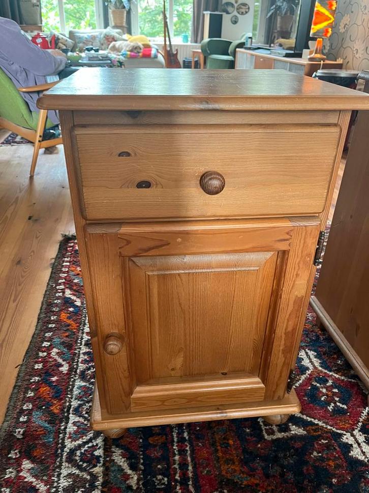 Vintage Grenen Nachtkastjes (Set van 2), Huis en Inrichting, Slaapkamer | Nachtkastjes, Gebruikt, 55 tot 70 cm, Minder dan 45 cm