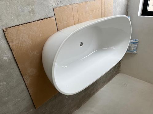 Vrijstaand bad, Doe-het-zelf en Verbouw, Sanitair, Nieuw, Bad, Ophalen