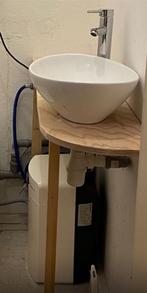 Wastafel Sanibroyeur waskom mengkraan  boiler spiegelkast, Ophalen, Zo goed als nieuw, Overige typen