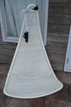 Hang stoel, Huis en Inrichting, Stoelen, Ophalen, Wit, Vijf, Zes of meer stoelen