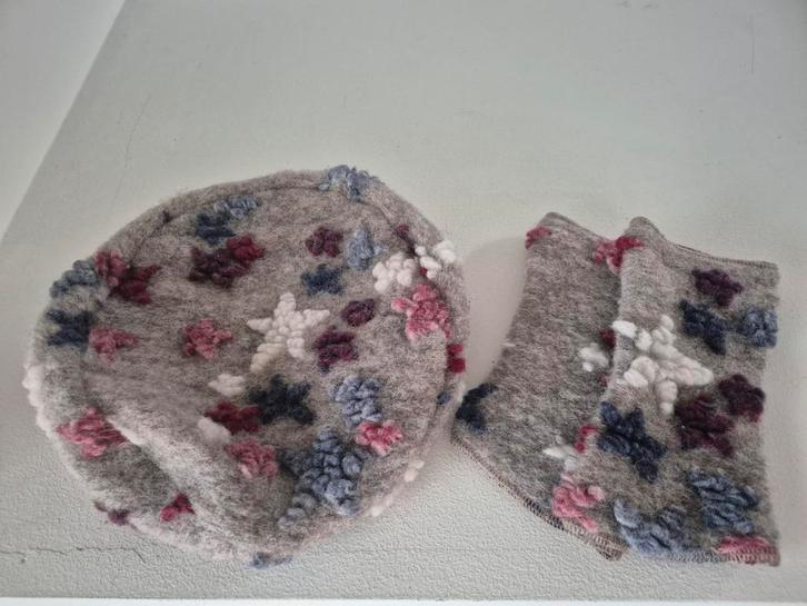 Wollen setje van baret en pols- of beenwarmers ca. 3-8 jaar, Kinderen en Baby's, Kinderkleding | Mutsen, Sjaals en Handschoenen