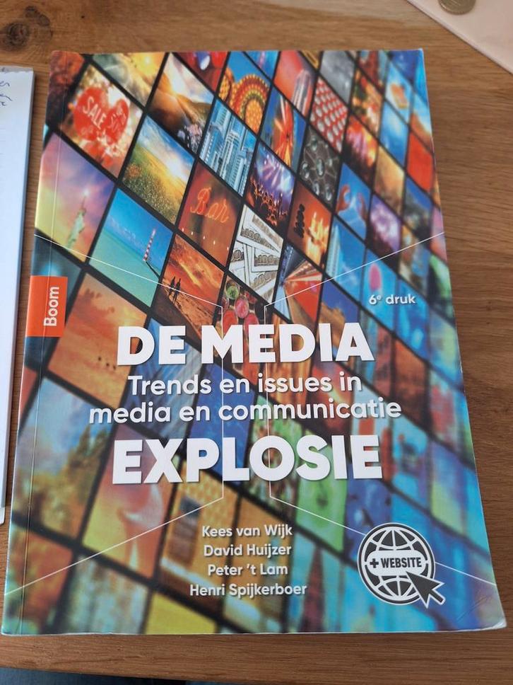 De Media: Trends en Issues in Media en Communicatie, Boeken, Film, Tv en Media, Zo goed als nieuw, Media, Ophalen of Verzenden