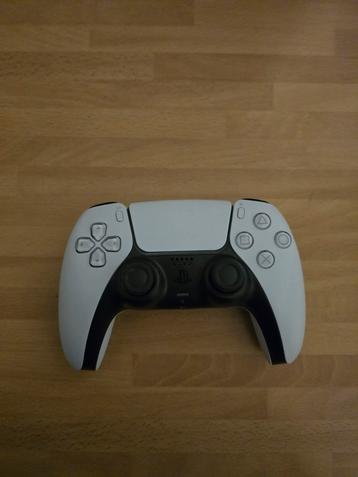 PlayStation 5 Dualsense controler beschikbaar voor biedingen