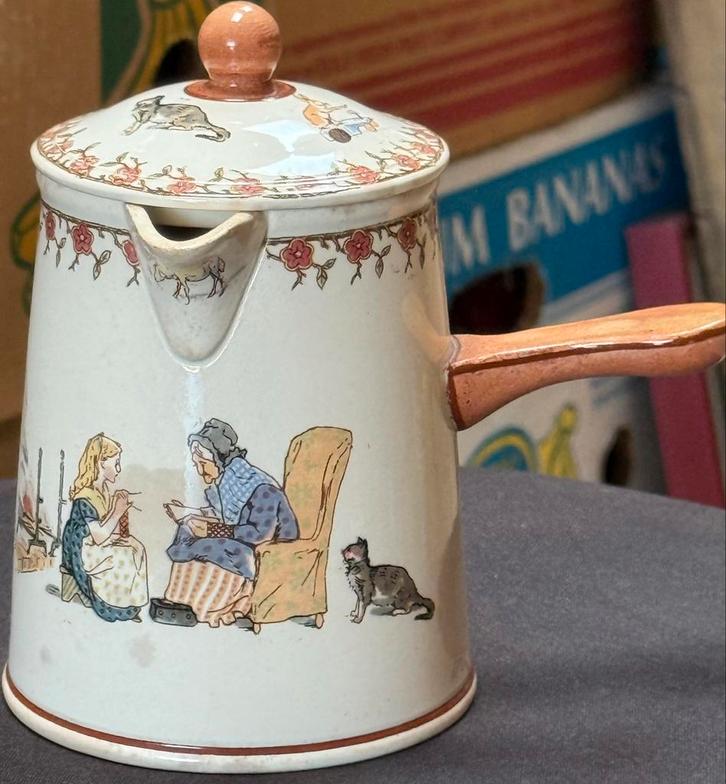 Stroop kannetje Sarregueminus  Frankrijk, Antiek en Kunst, Antiek | Keramiek en Aardewerk, Ophalen of Verzenden