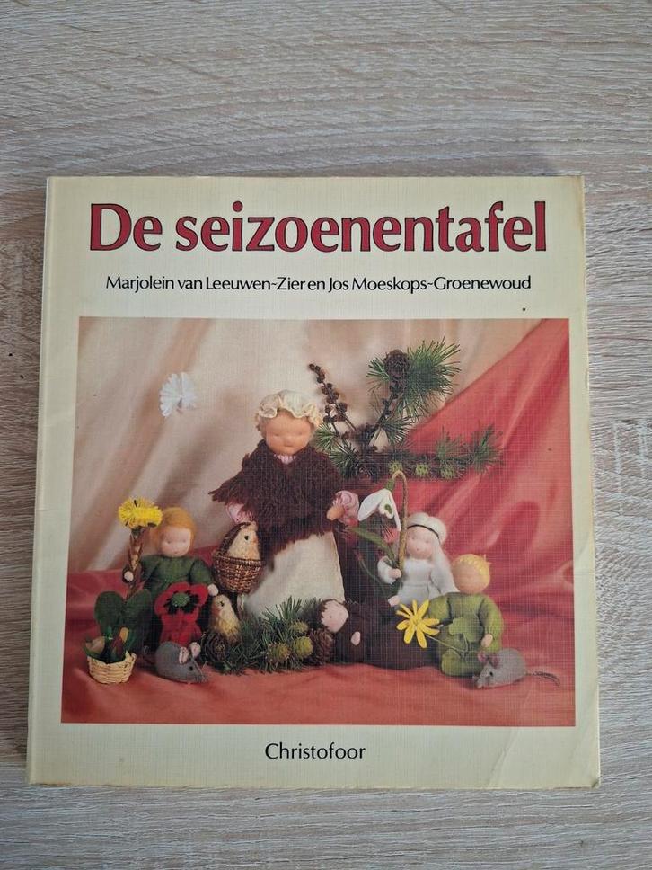 De Seizoenentafel - Handwerkboek, Hobby en Vrije tijd, Vilt, Boek of Patroon, Ophalen of Verzenden