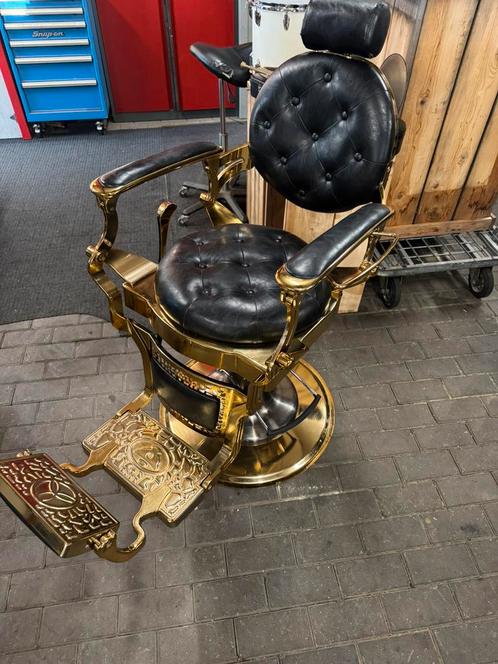 Super gave kappersstoel barbiers stoel met leer en goud, Huis en Inrichting, Stoelen, Zo goed als nieuw, Eén, Leer, Metaal, Zwart