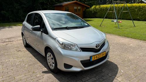 Toyota Yaris 1.0 12V Vvt-i 5DR 2012 Grijs / NAP, Auto's, Toyota, Particulier, Yaris, Airconditioning, Isofix, Metallic lak, Benzine