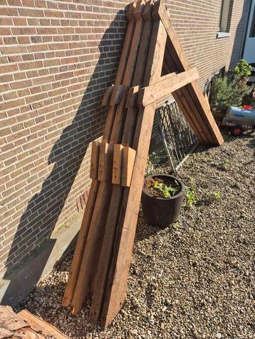 Gebruikte spanten beschikbaar voor biedingen