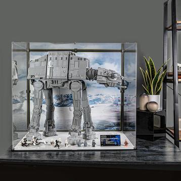 Display Case - Lego Star Wars UCS AT-AT beschikbaar voor biedingen