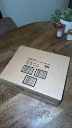 Sealed Case Pokémon 151 Mini Tin Displays, Hobby en Vrije tijd, Verzamelkaartspellen | Pokémon, Ophalen of Verzenden, Nieuw, Overige typen