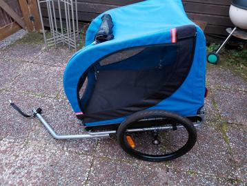 Hondenkar  beschikbaar voor biedingen
