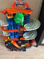 Hot Wheels Ultimate Garage met T-Rex, Ophalen, Zo goed als nieuw