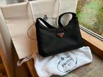 Echte Prada Nylon Re-edition 2000 Designer Tas, Ophalen, Zo goed als nieuw, Zwart, Handtas