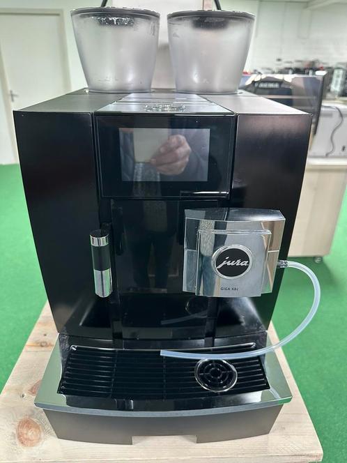 GIGA X8c Touch met onderhoudsbeurt en garantie, Witgoed en Apparatuur, Koffiezetapparaten, Zo goed als nieuw, Koffiebonen, Espresso apparaat