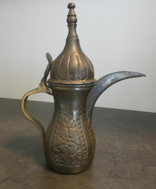 Arabische Dallah traditionele Koffiepot–koper antiek [1779], Antiek en Kunst, Antiek | Koper en Brons, Ophalen