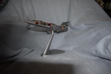luchtvaart militaria metalen model F-104 Starfighter beschikbaar voor biedingen