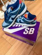 Nike Dunk SB Why So Sad? - Goede staat!, Blauw, Ophalen of Verzenden, Sneakers of Gympen, Gedragen