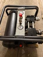 HBM 24L Olievrije Compressor - 8 bar - 2 cilinder, Ophalen, Gebruikt, 6 tot 10 bar, Minder dan 200 liter/min