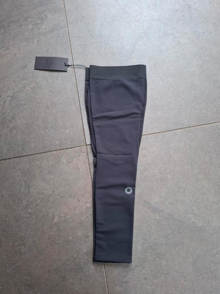 Service course beenstukken nieuw maat l, Fietsen en Brommers, Fietsaccessoires | Fietskleding, Nieuw, Bovenkleding, Ophalen of Verzenden