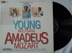 The New London Chorale - The young Wolfgang Amadeus Mozart, Ophalen of Verzenden, 1980 tot 2000, Gebruikt, 12 inch