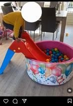 Kleurrijke ballenbak inclusief ballen exclusief glijbaan, Kinderen en Baby's, Speelgoed | Overig, Jongen of Meisje, Zo goed als nieuw