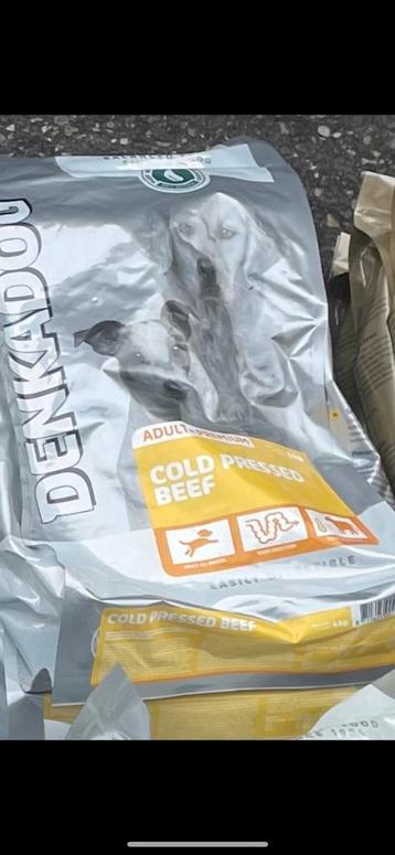Denkadog Cold Pressed Energy Rund&Kip persbrok 4 kg