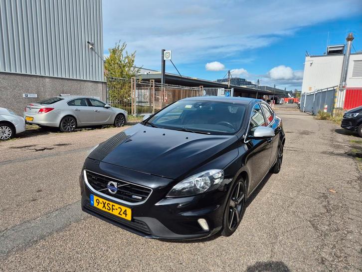 Volvo V40 2.0 D4 190PK R-DESIGN 2014 Zwart VOL LEER, Auto's, Volvo, Particulier, V40, ABS, Airbags, Airconditioning, Alarm, Bluetooth